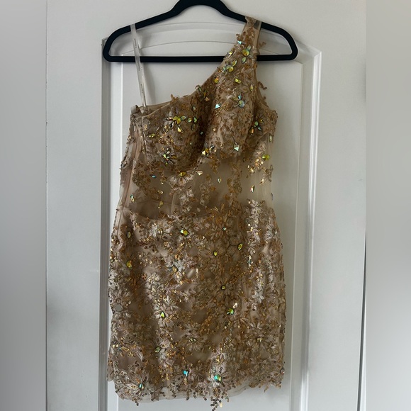 Hanna Dress - Classic Gold